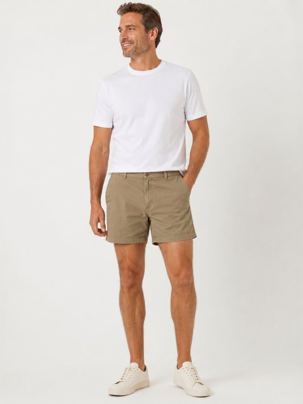 Columbia Mens Size 42 x 8 Beige Tan Pockets Flat Front Chino Shorts Khakis
